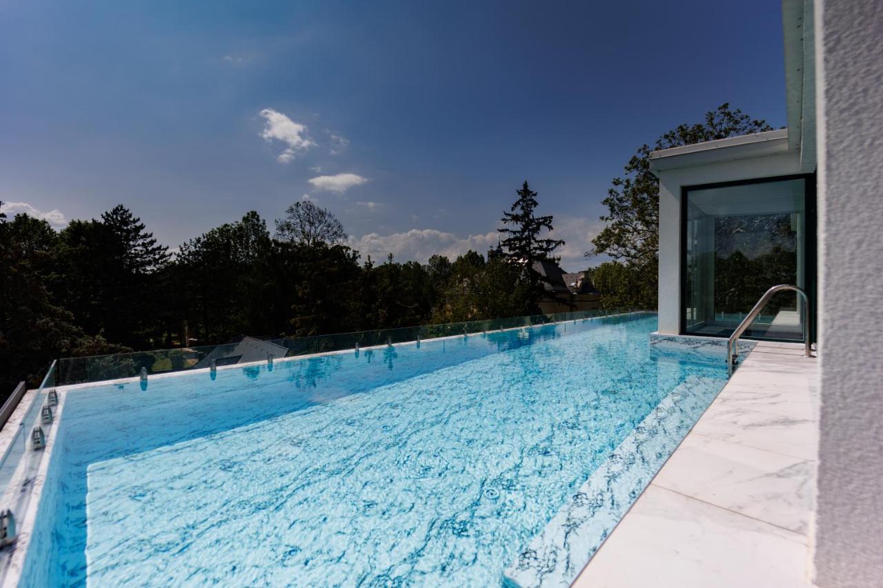Appartamento Bauhaus Penthouse Wellness 1 Siófok