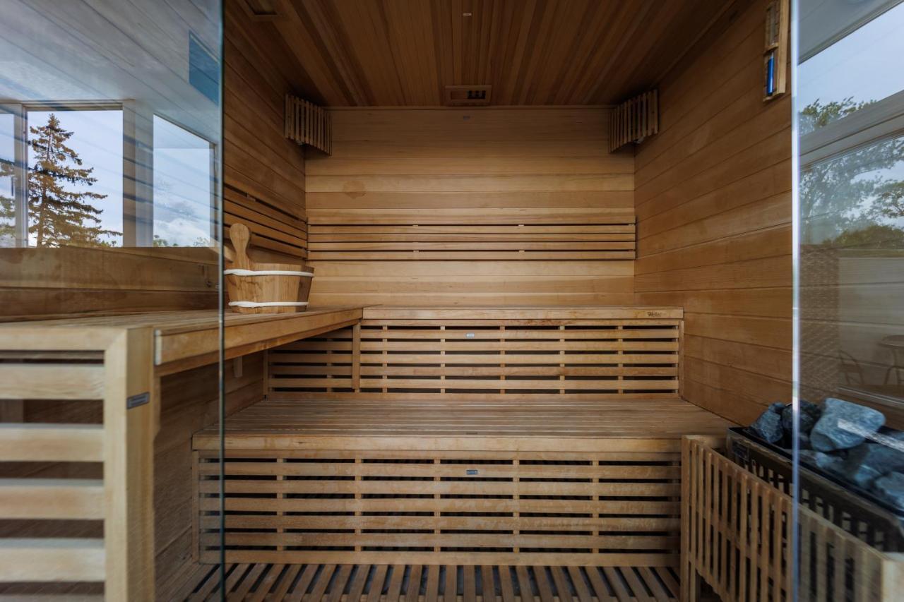 Bauhaus Penthouse Wellness 1 Appartamento Siófok