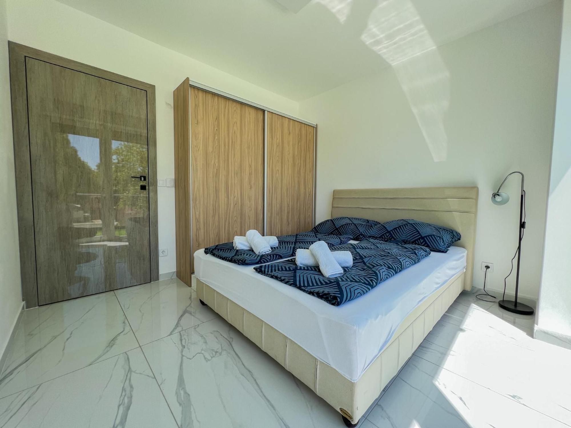 Bauhaus Penthouse Wellness 1 Appartamento Siófok